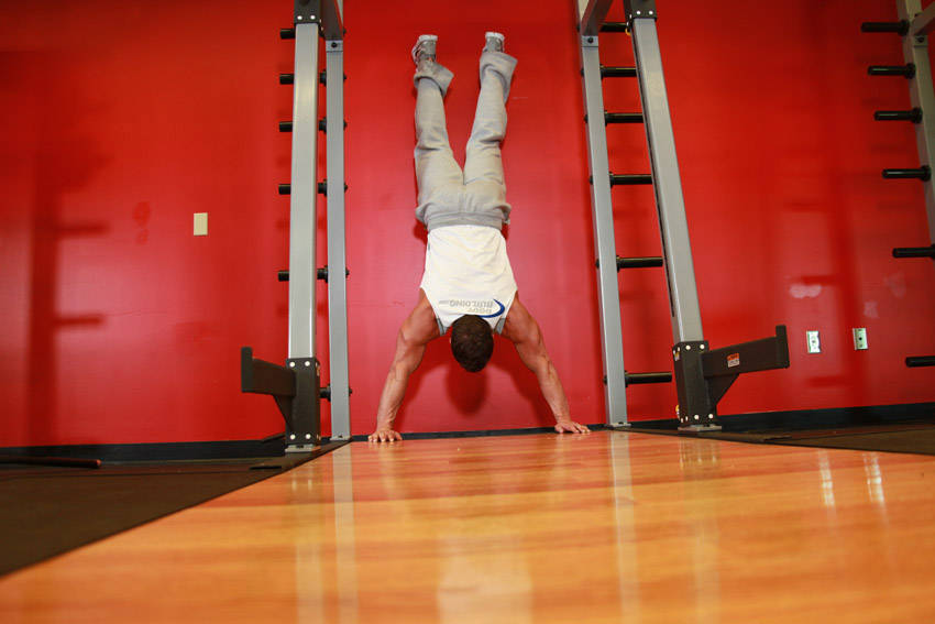 Pike Push-Up